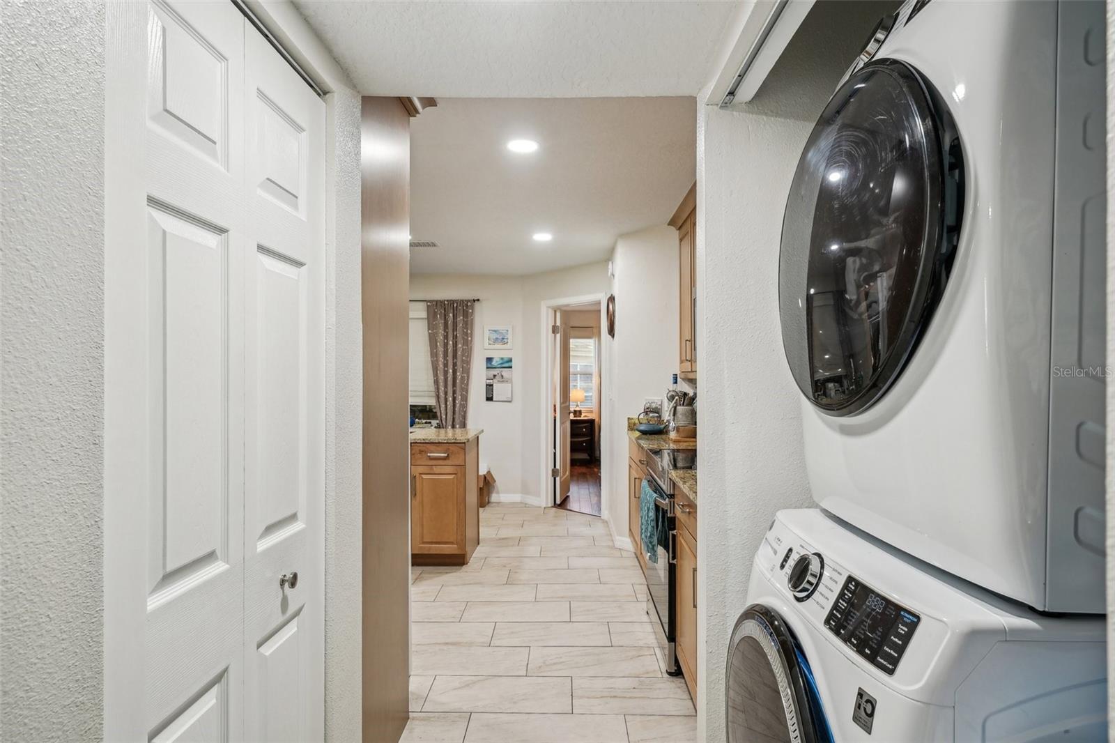 1122 BOWSPRIT LN #1107, HOLIDAY, FL, 34691