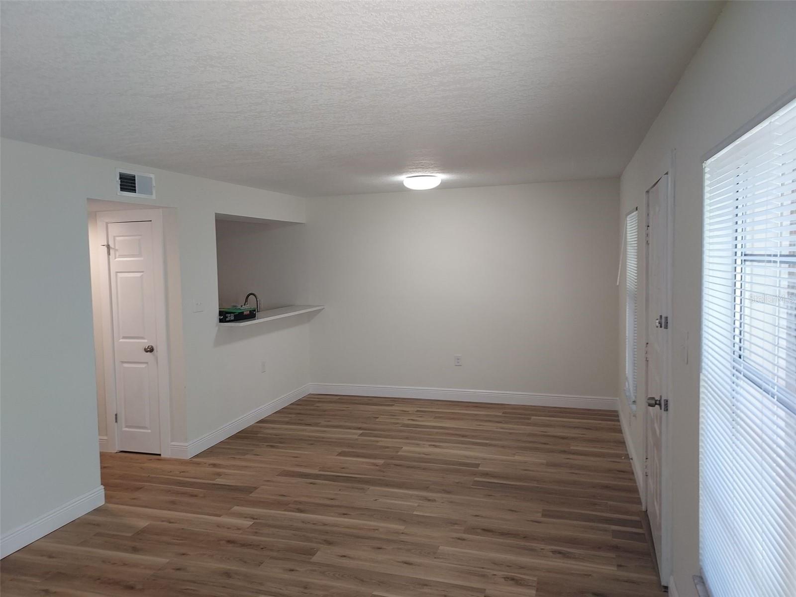 14207 SHADOW MOSS LN #102, TAMPA, FL, 33613