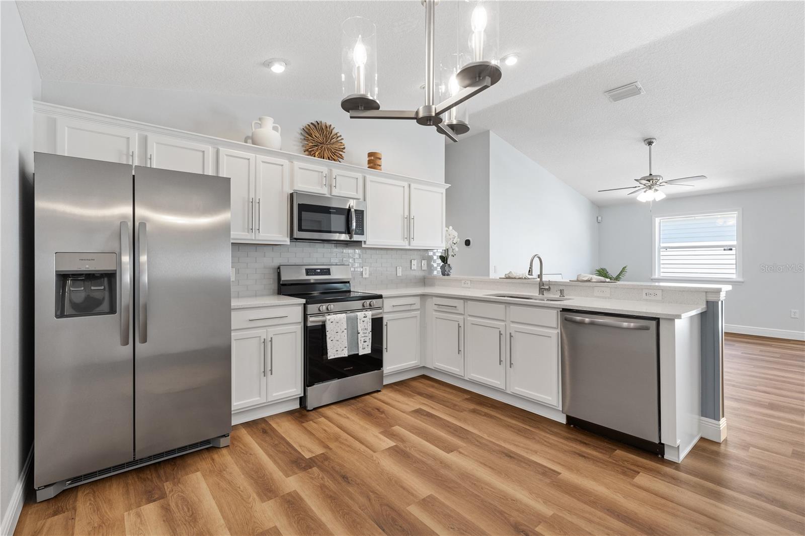 1773 HALLANDALE LN, THE VILLAGES, FL, 32162