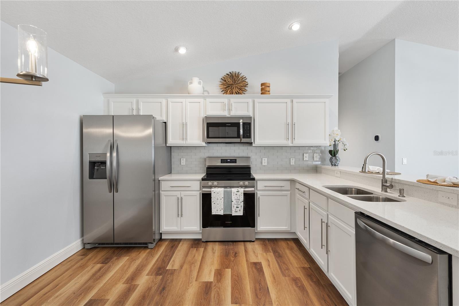 1773 HALLANDALE LN, THE VILLAGES, FL, 32162