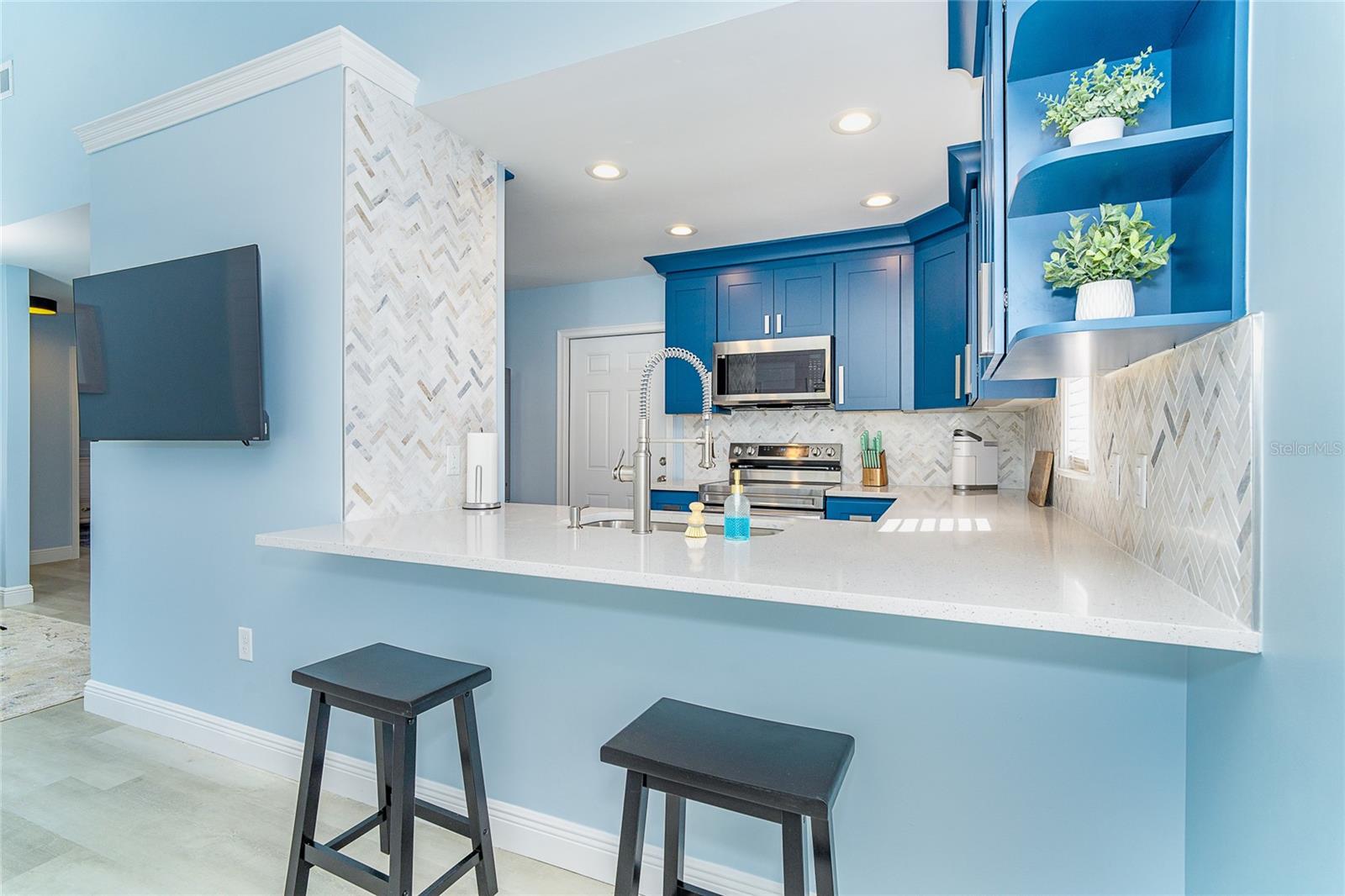 3910 CAPE HAZE DR, ROTONDA WEST, FL, 33947