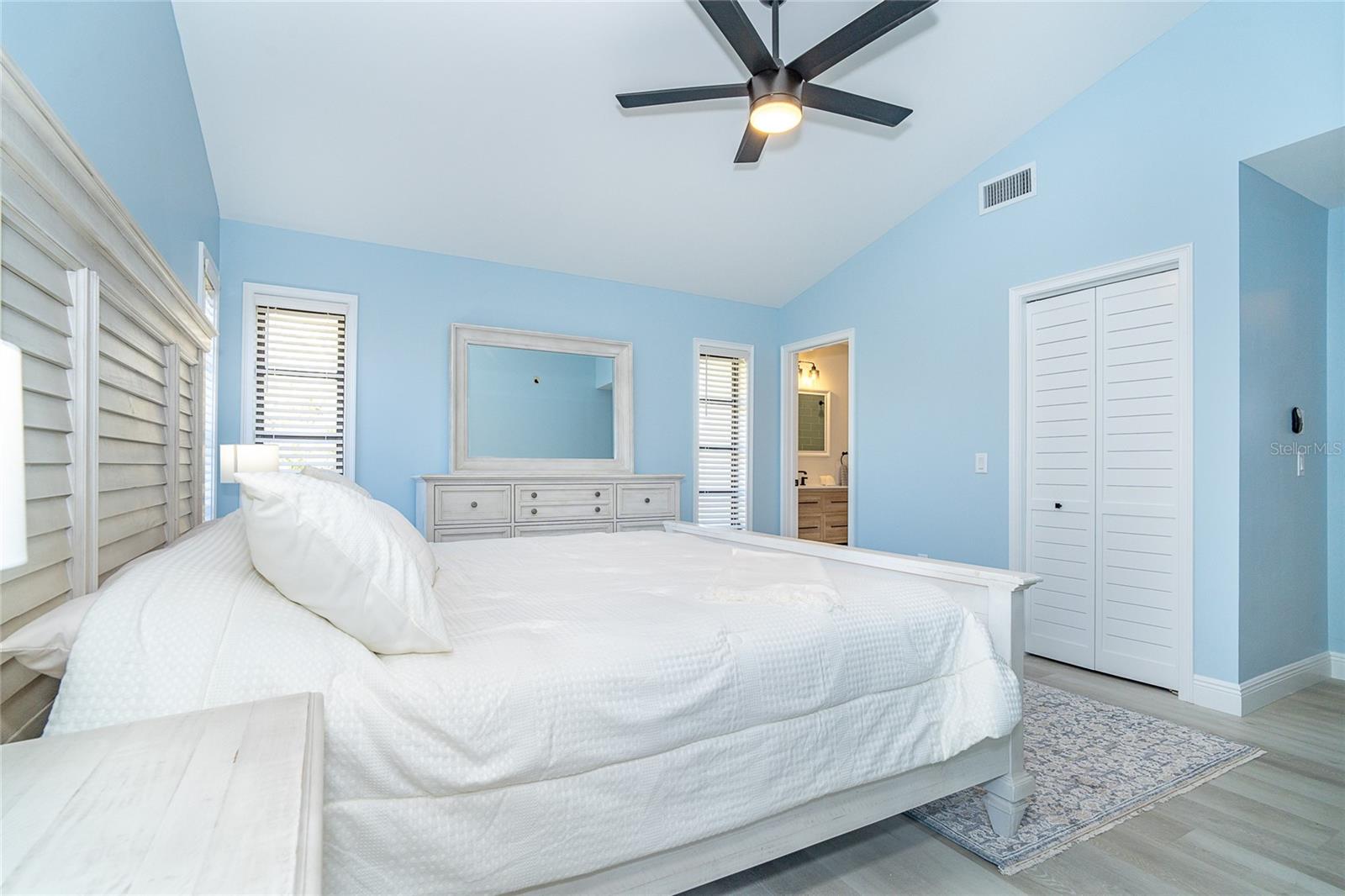 3910 CAPE HAZE DR, ROTONDA WEST, FL, 33947