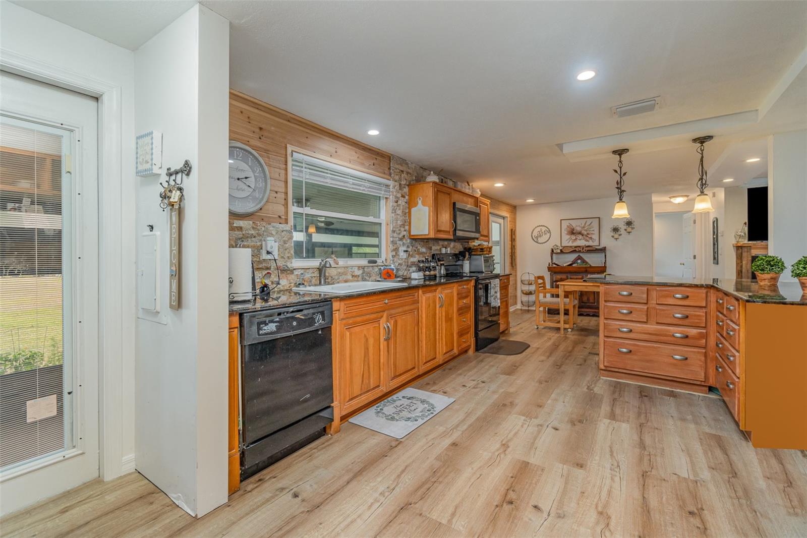 1300 RIVERVIEW DR, MOORE HAVEN, FL, 33471