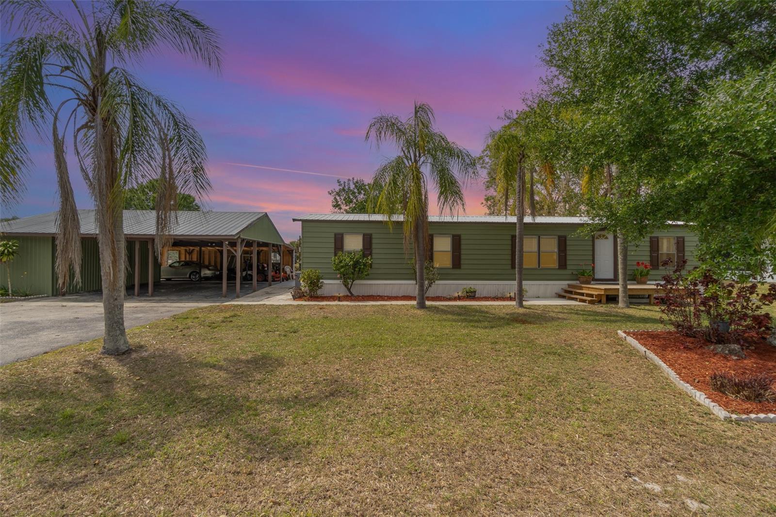 1300 RIVERVIEW DR, MOORE HAVEN, FL, 33471