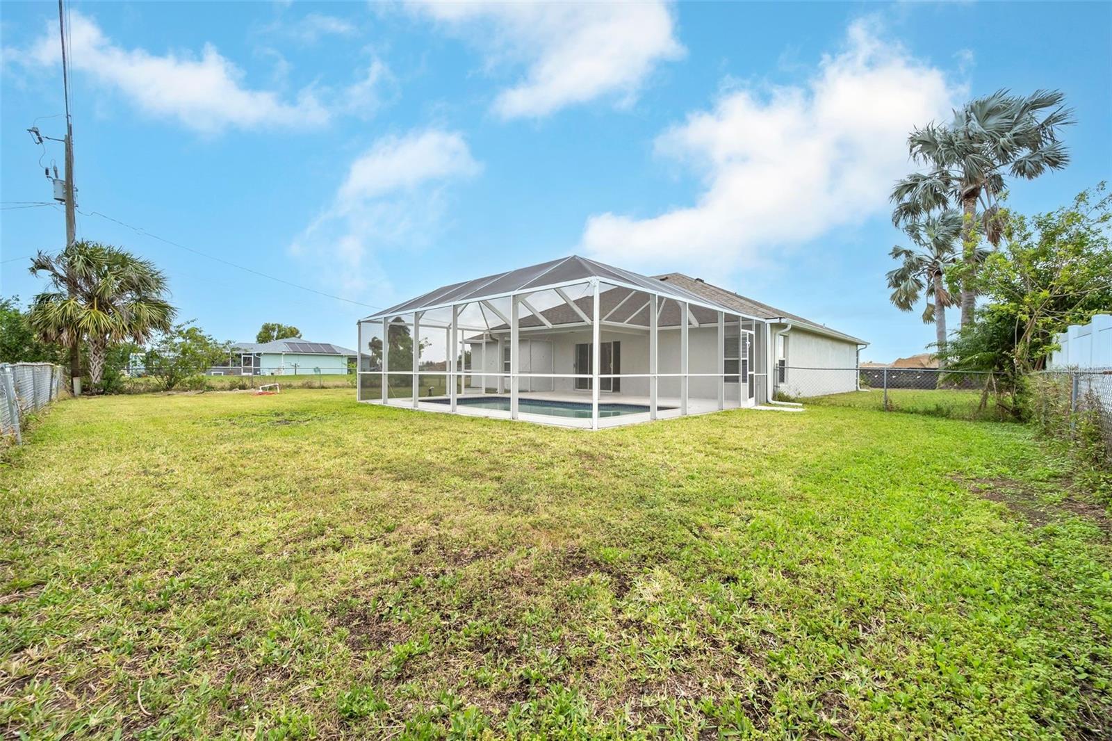 1118 NE 3RD AVE, CAPE CORAL, FL, 33909