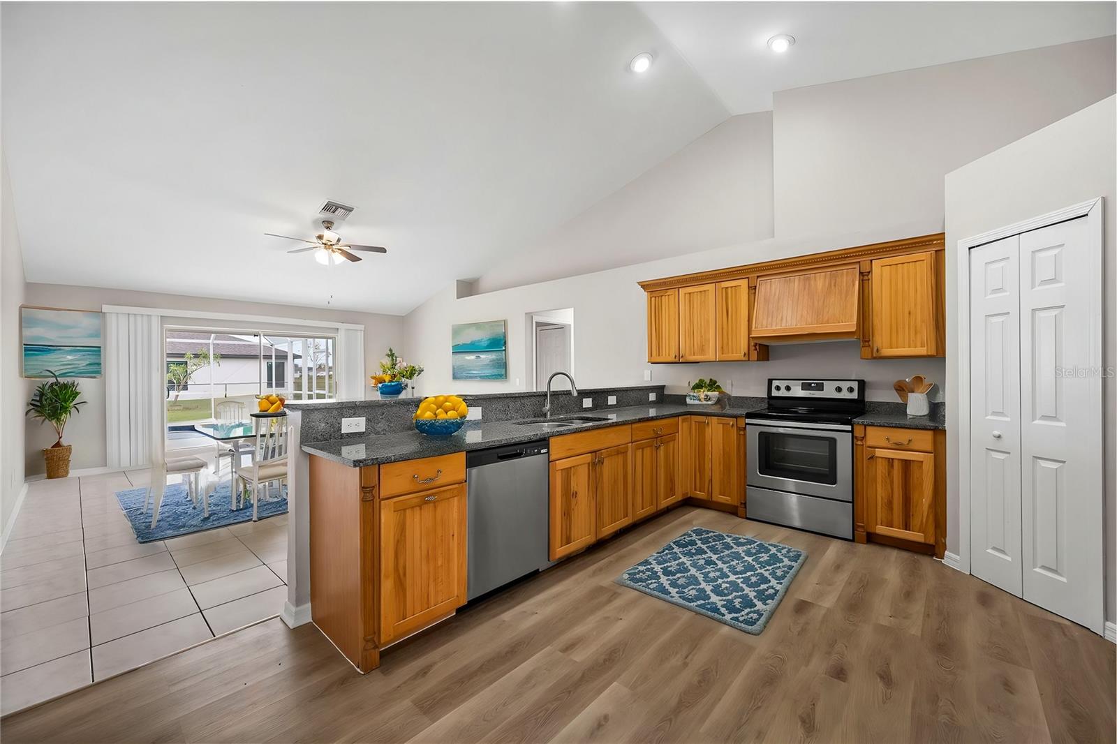 1118 NE 3RD AVE, CAPE CORAL, FL, 33909