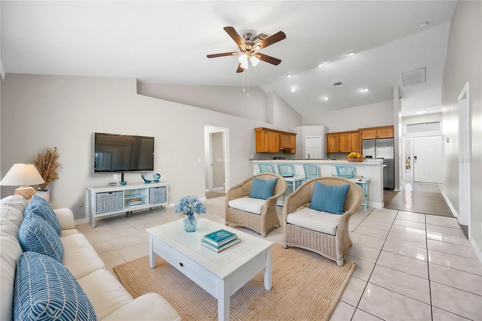 1118 NE 3RD AVE, CAPE CORAL, FL, 33909