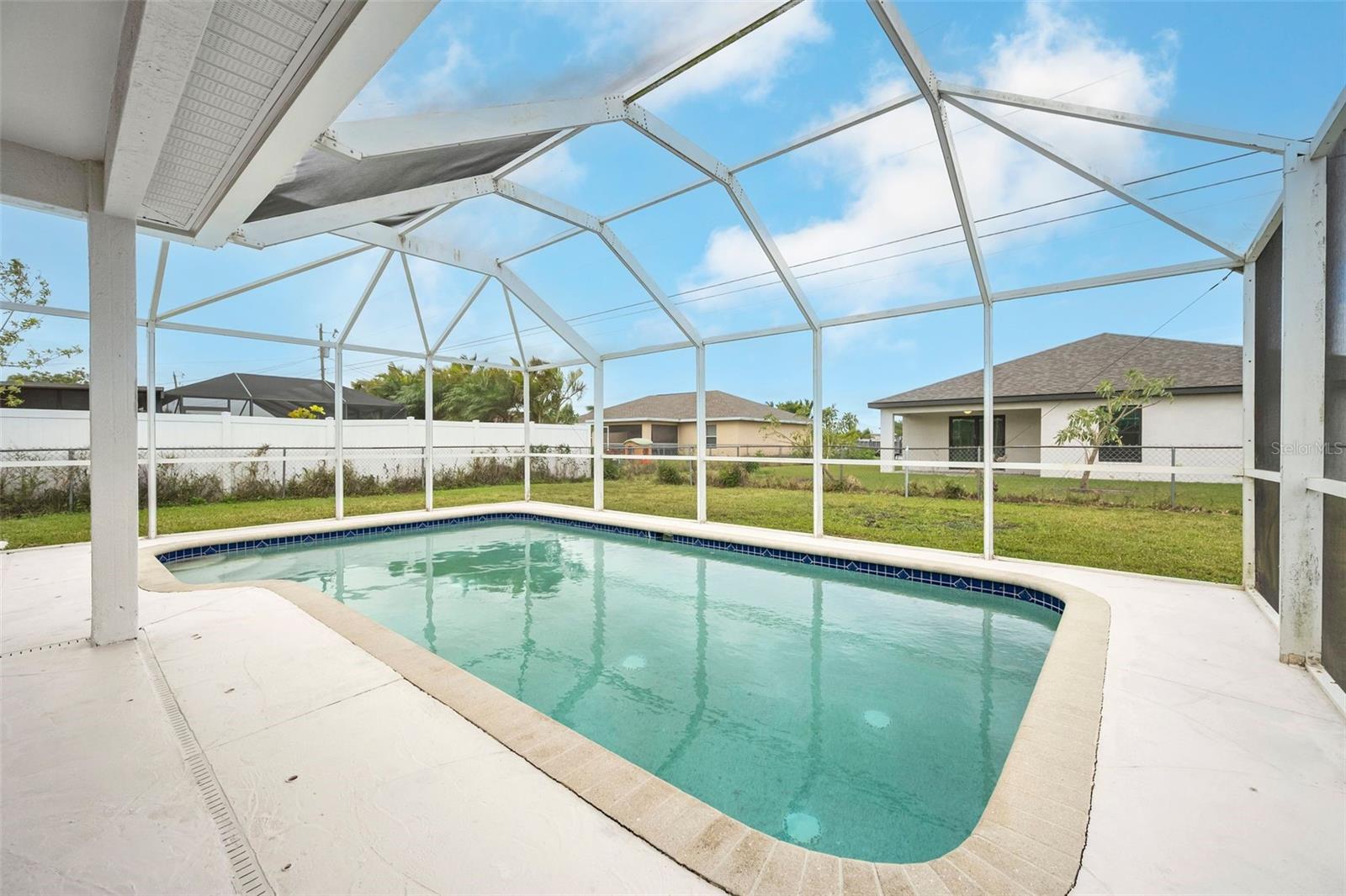 1118 NE 3RD AVE, CAPE CORAL, FL, 33909