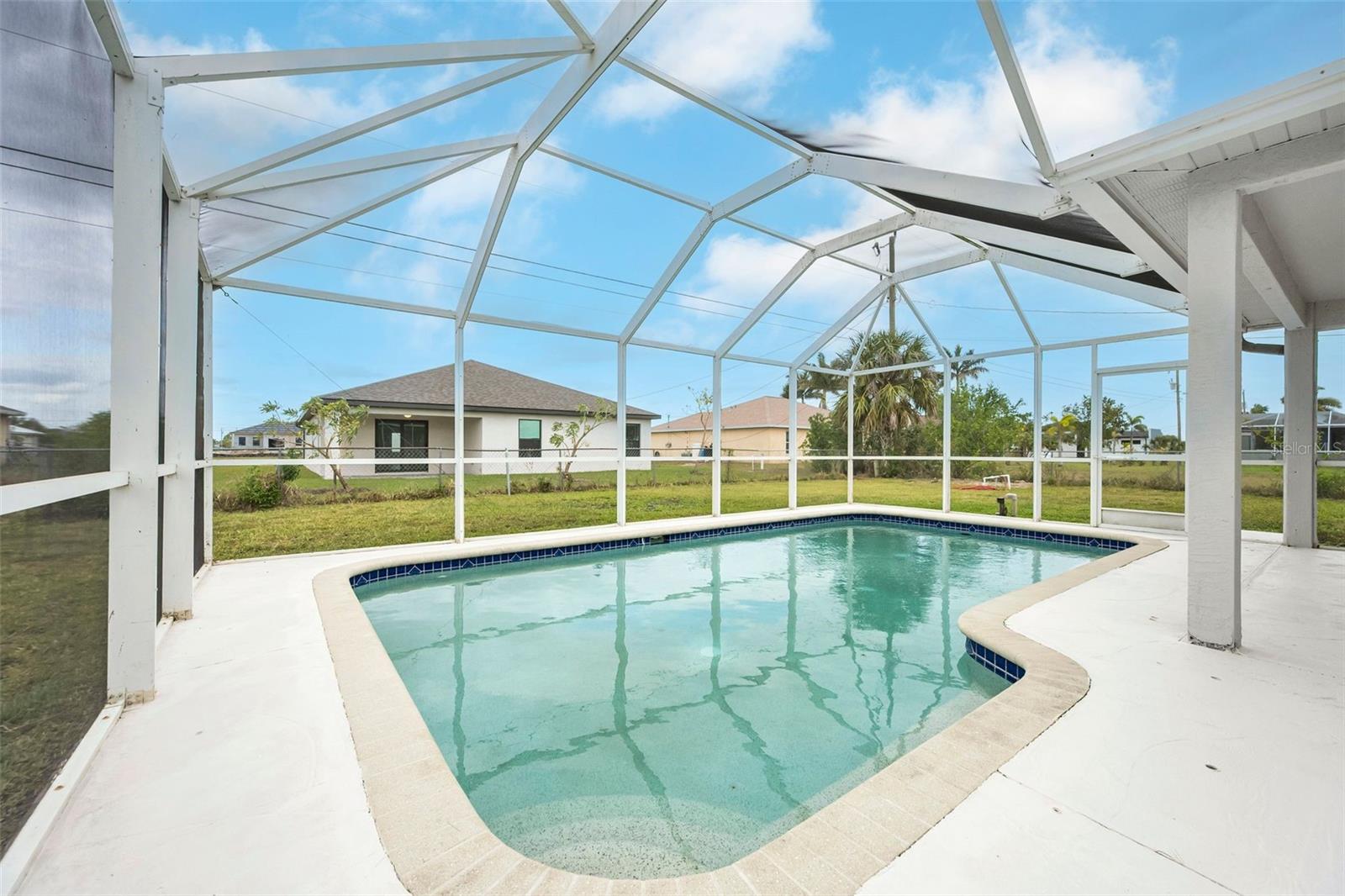 1118 NE 3RD AVE, CAPE CORAL, FL, 33909