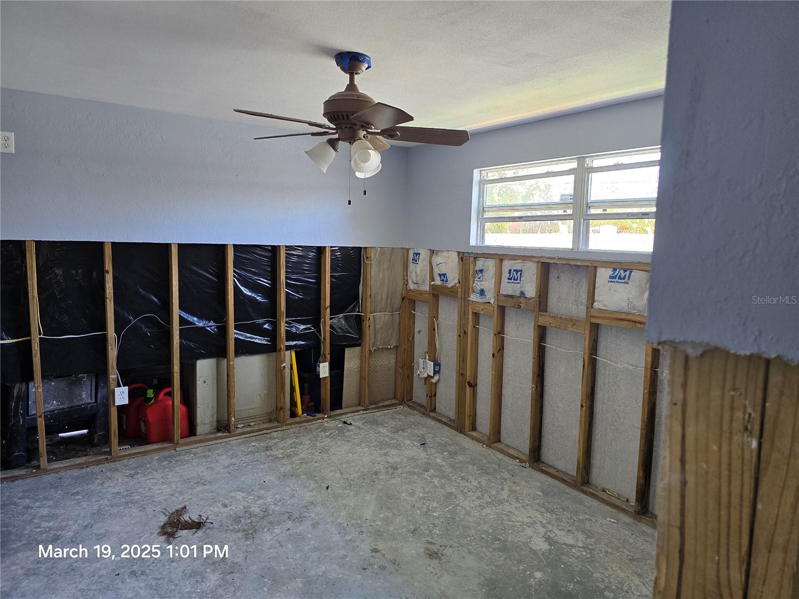 593 TRADE WINDS DR, DUNEDIN, FL, 34698
