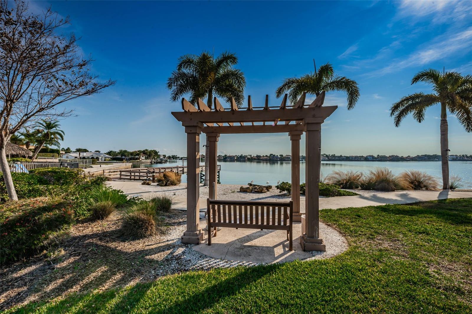 4900 BRITTANY DR S #1606, ST PETERSBURG, FL, 33715