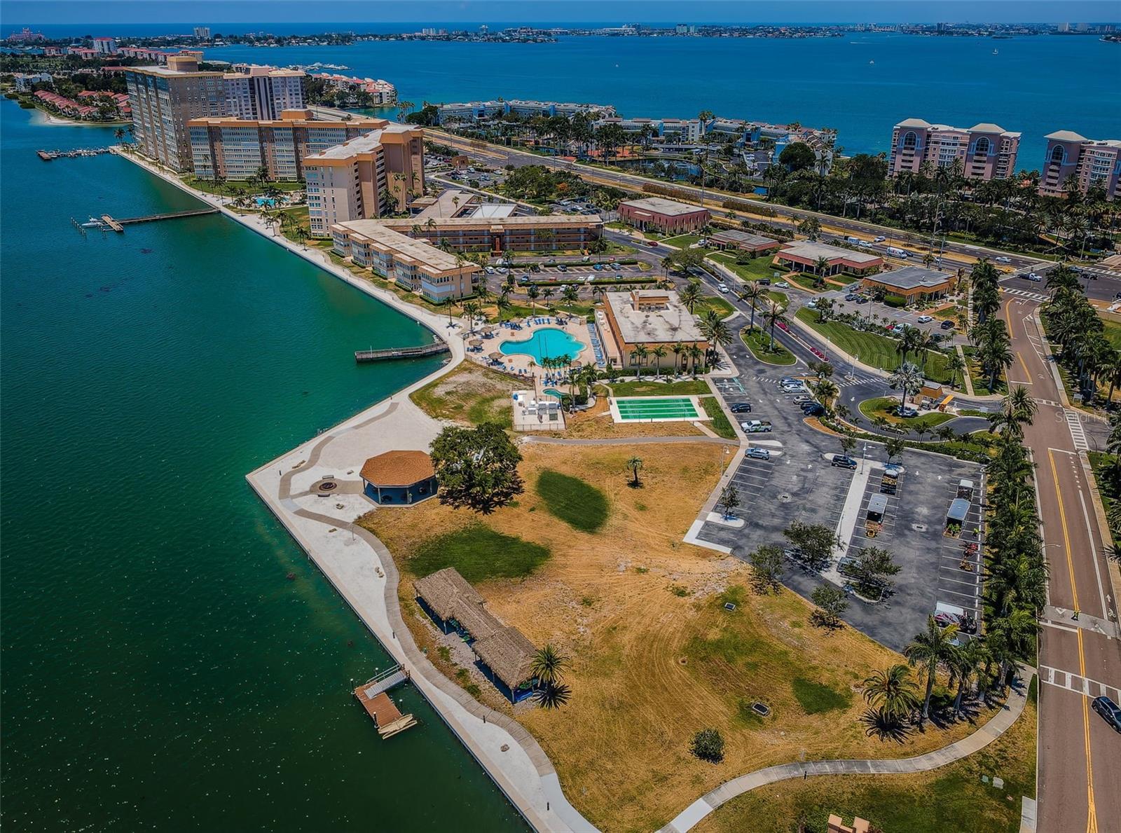 4900 BRITTANY DR S #1606, ST PETERSBURG, FL, 33715