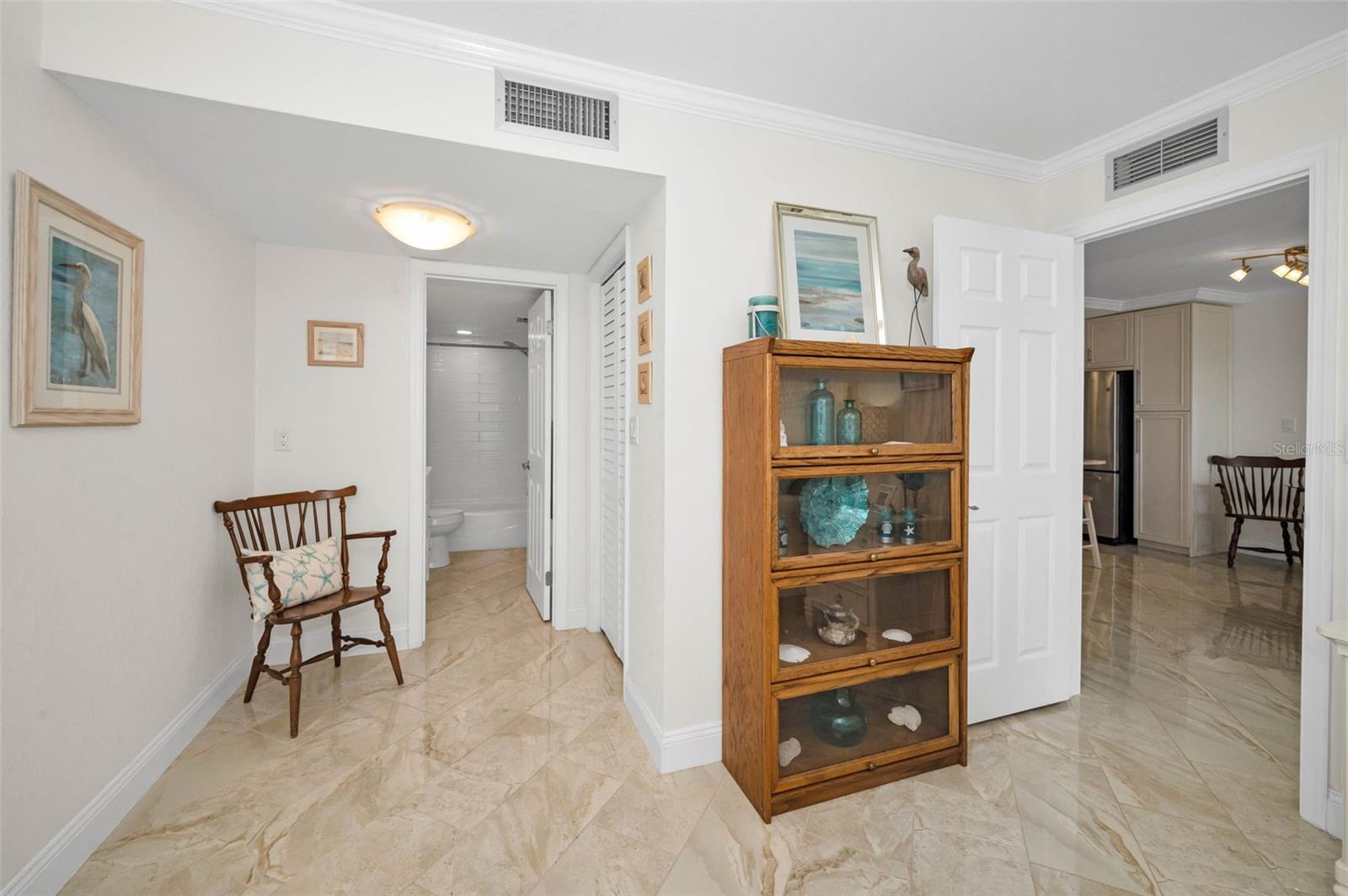 4900 BRITTANY DR S #1606, ST PETERSBURG, FL, 33715
