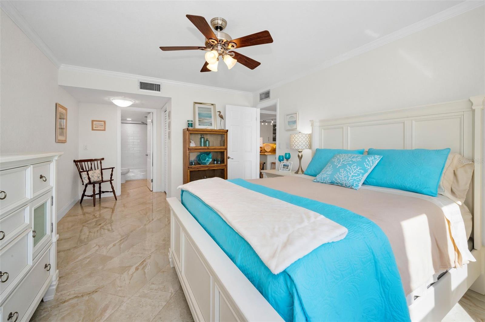 4900 BRITTANY DR S #1606, ST PETERSBURG, FL, 33715
