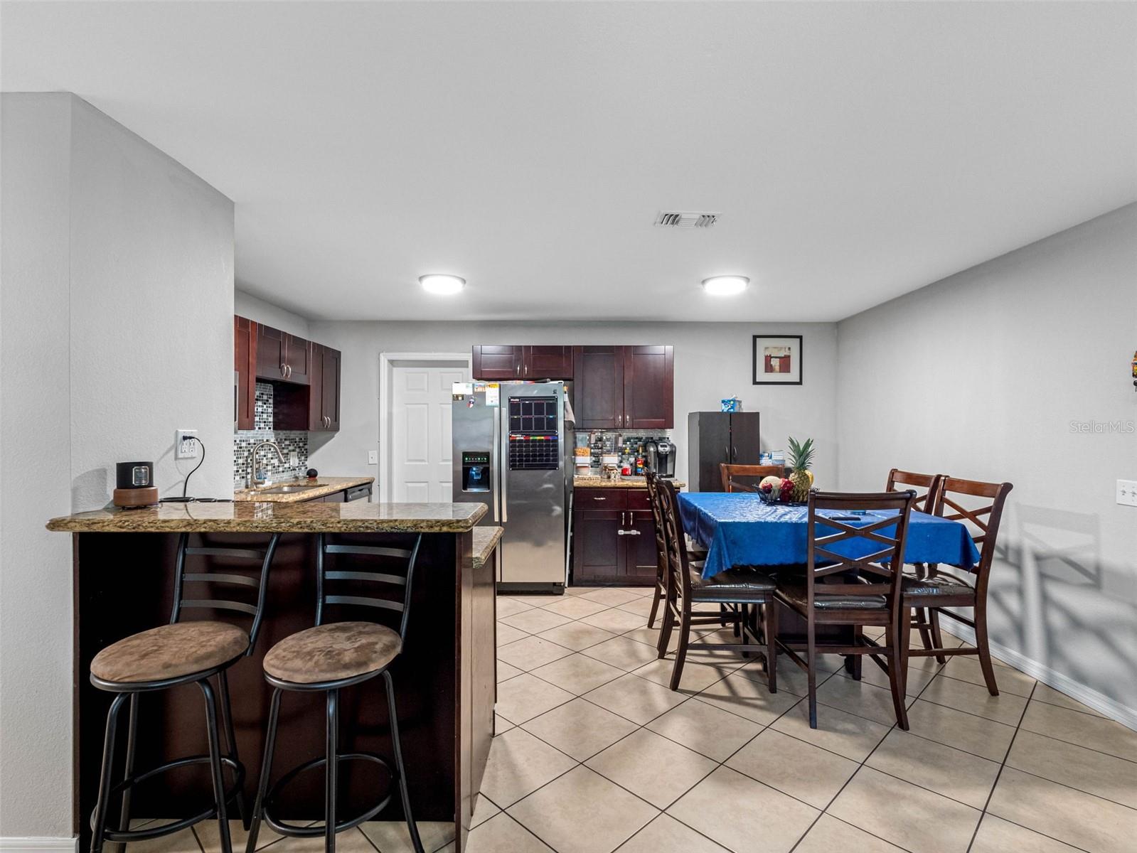 7401 KINGSTON DR, TAMPA, FL, 33619