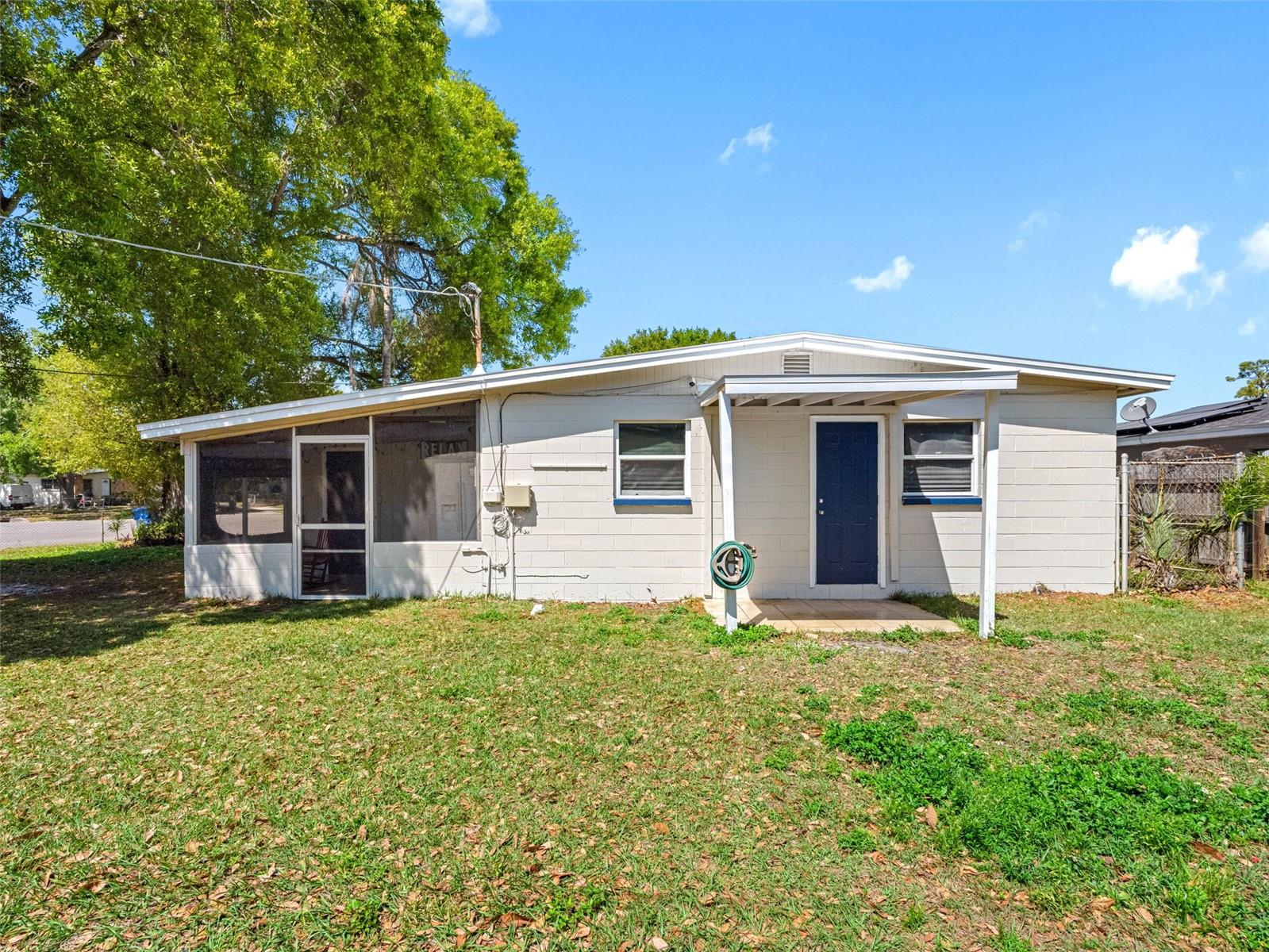 7401 KINGSTON DR, TAMPA, FL, 33619