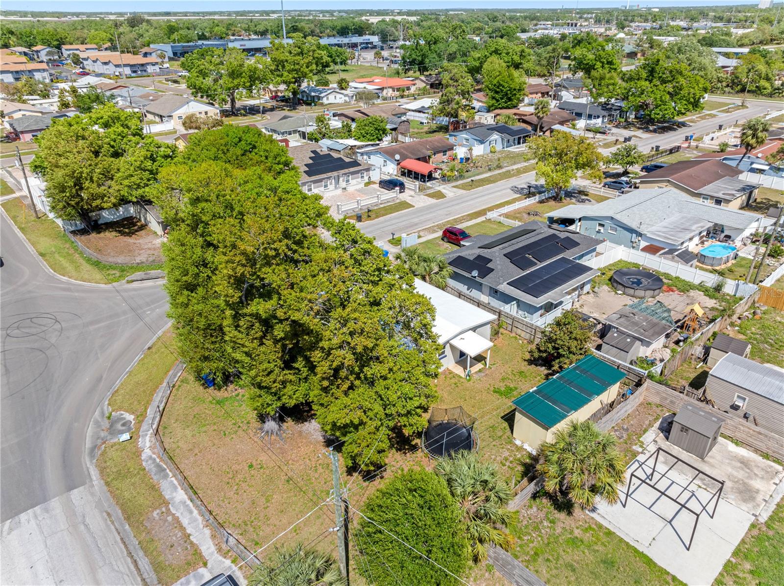 7401 KINGSTON DR, TAMPA, FL, 33619