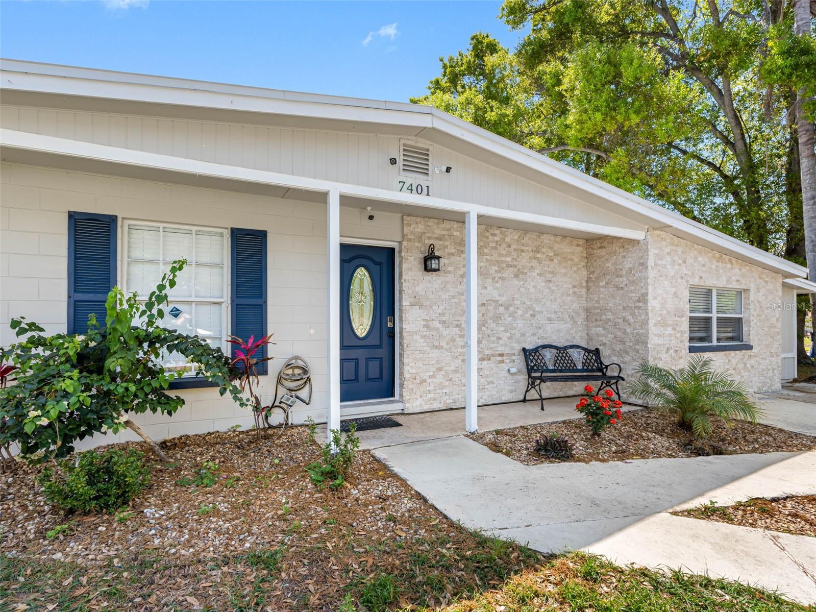 7401 KINGSTON DR, TAMPA, FL, 33619