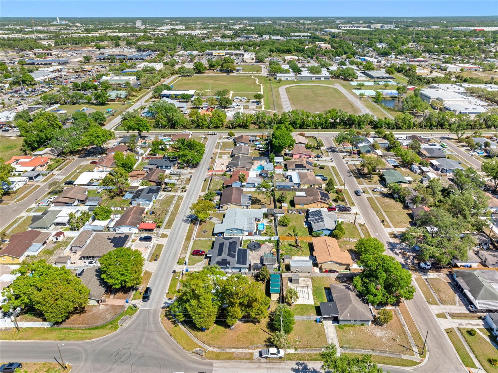 7401 KINGSTON DR, TAMPA, FL, 33619