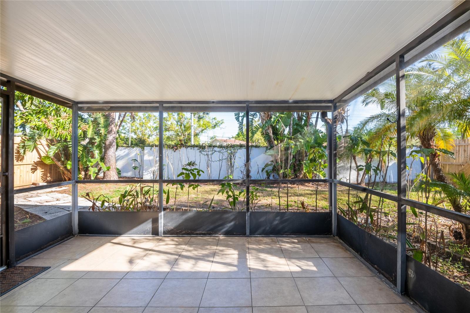 4944 CYPRESS TRACE DR, TAMPA, FL, 33624