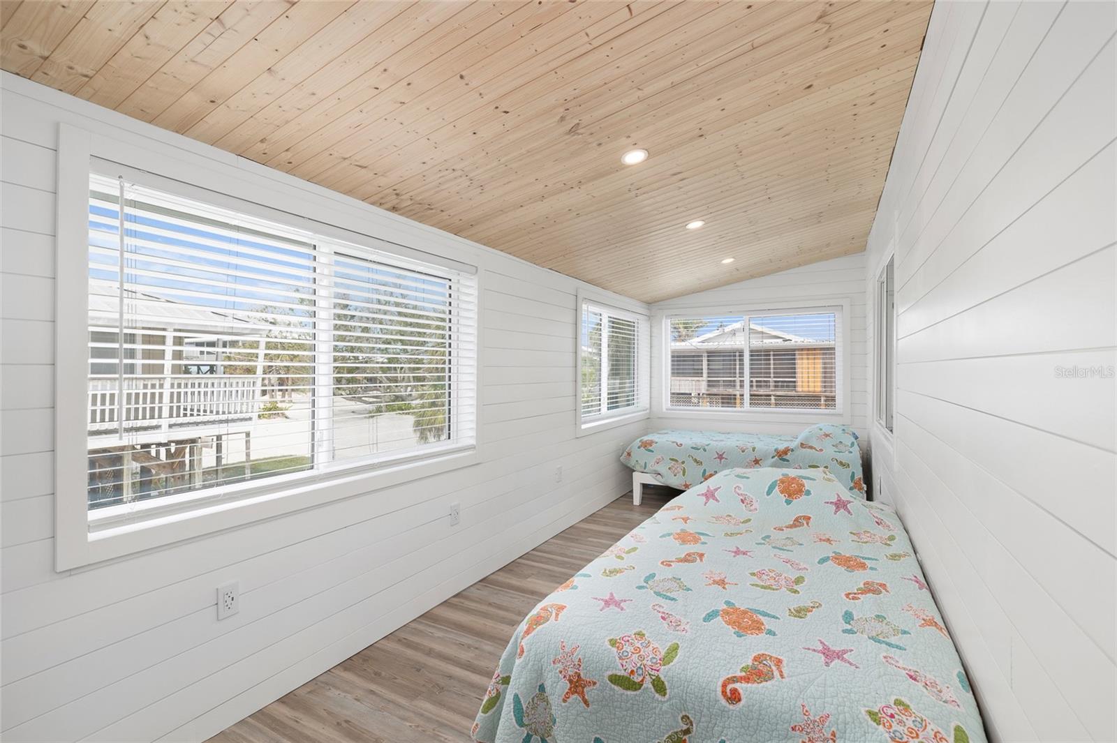 9752 LITTLE GASPARILLA ISLAND, PLACIDA, FL, 33946