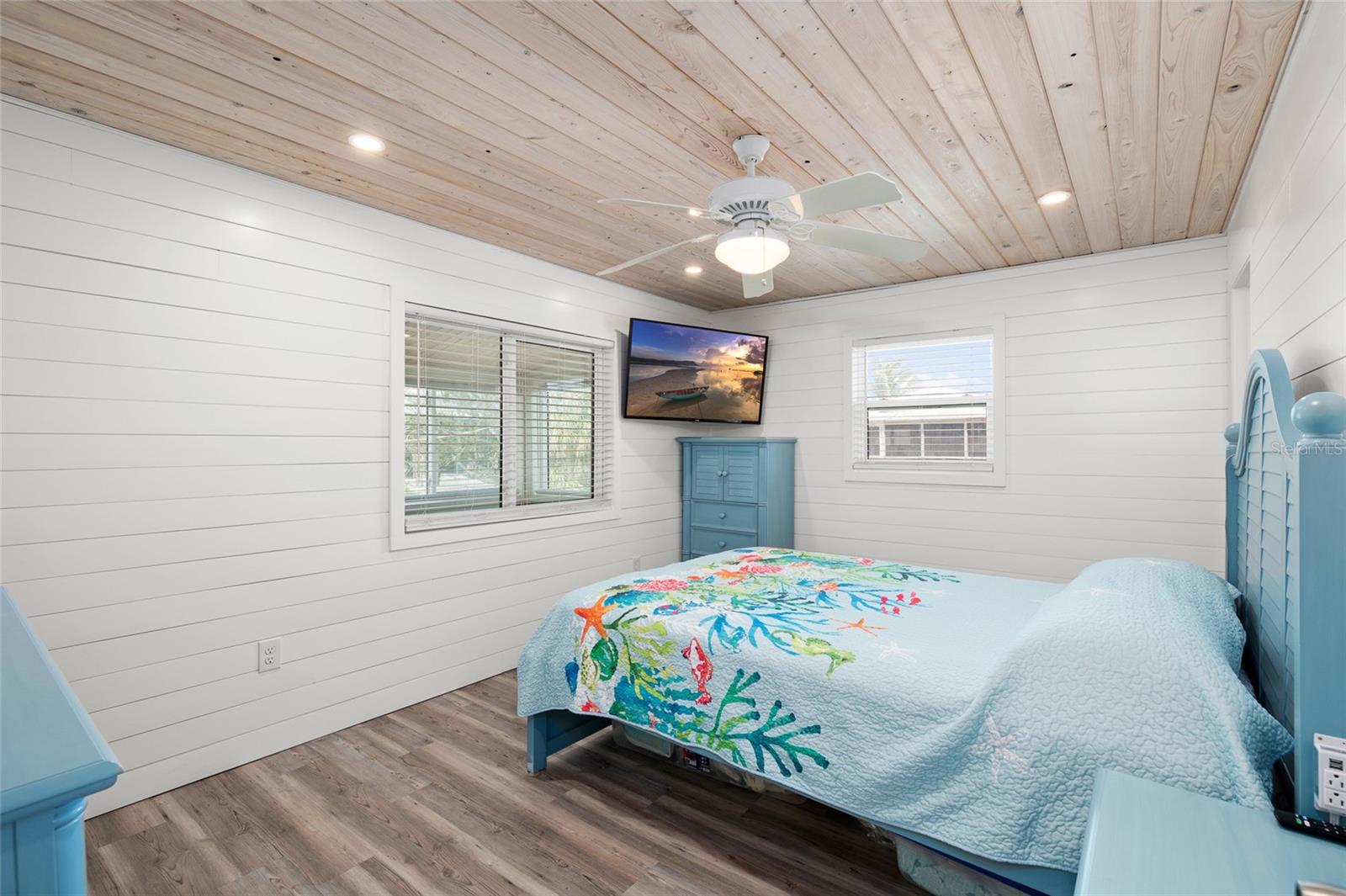 9752 LITTLE GASPARILLA ISLAND, PLACIDA, FL, 33946