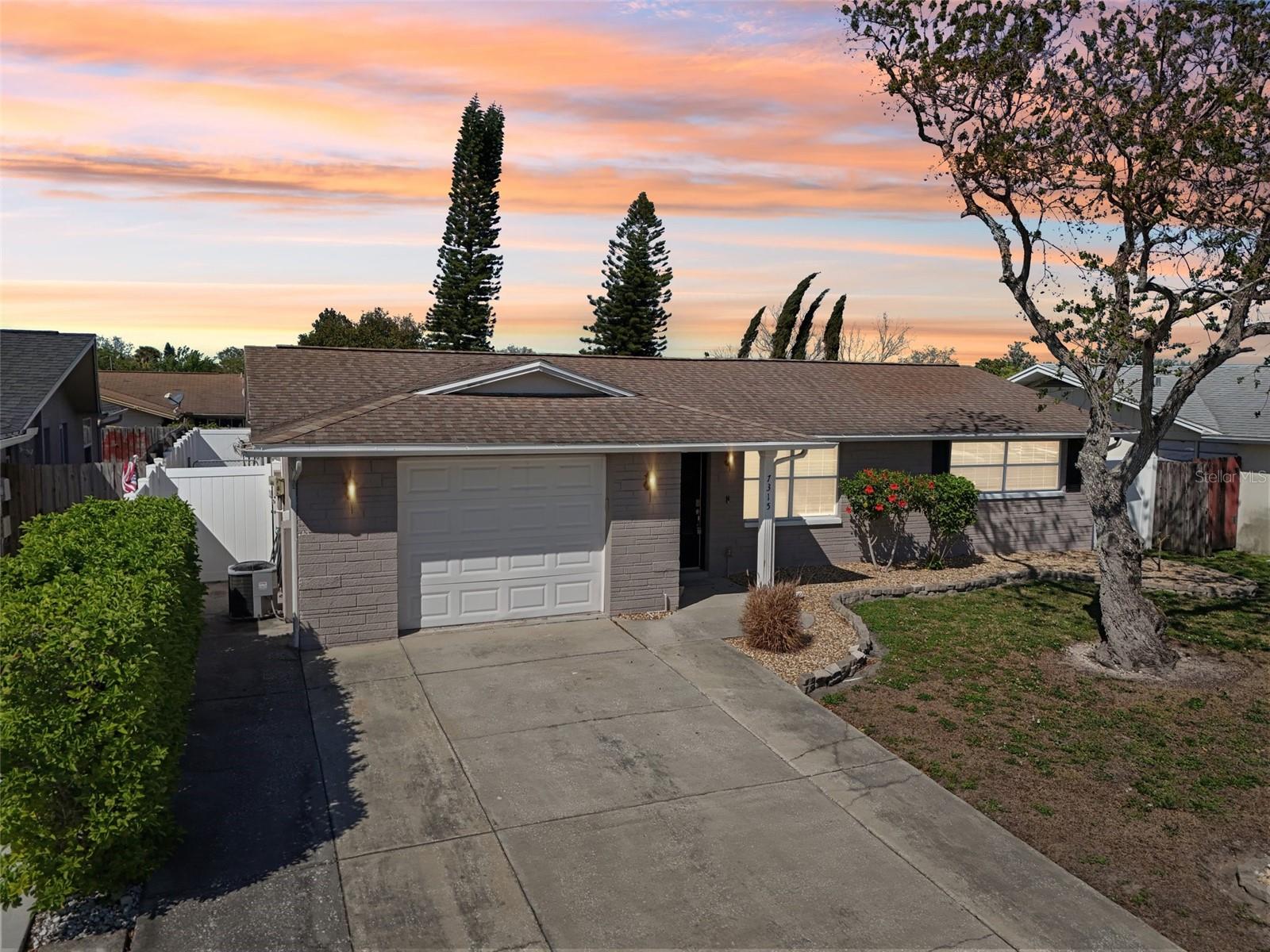 7315 LINCOLN PARK LN, PORT RICHEY, FL, 34668