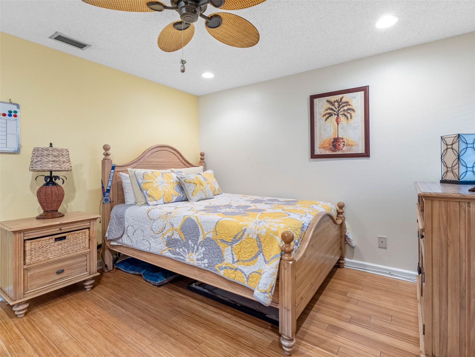 13420 RUSTIC PINES BLVD S, SEMINOLE, FL, 33776