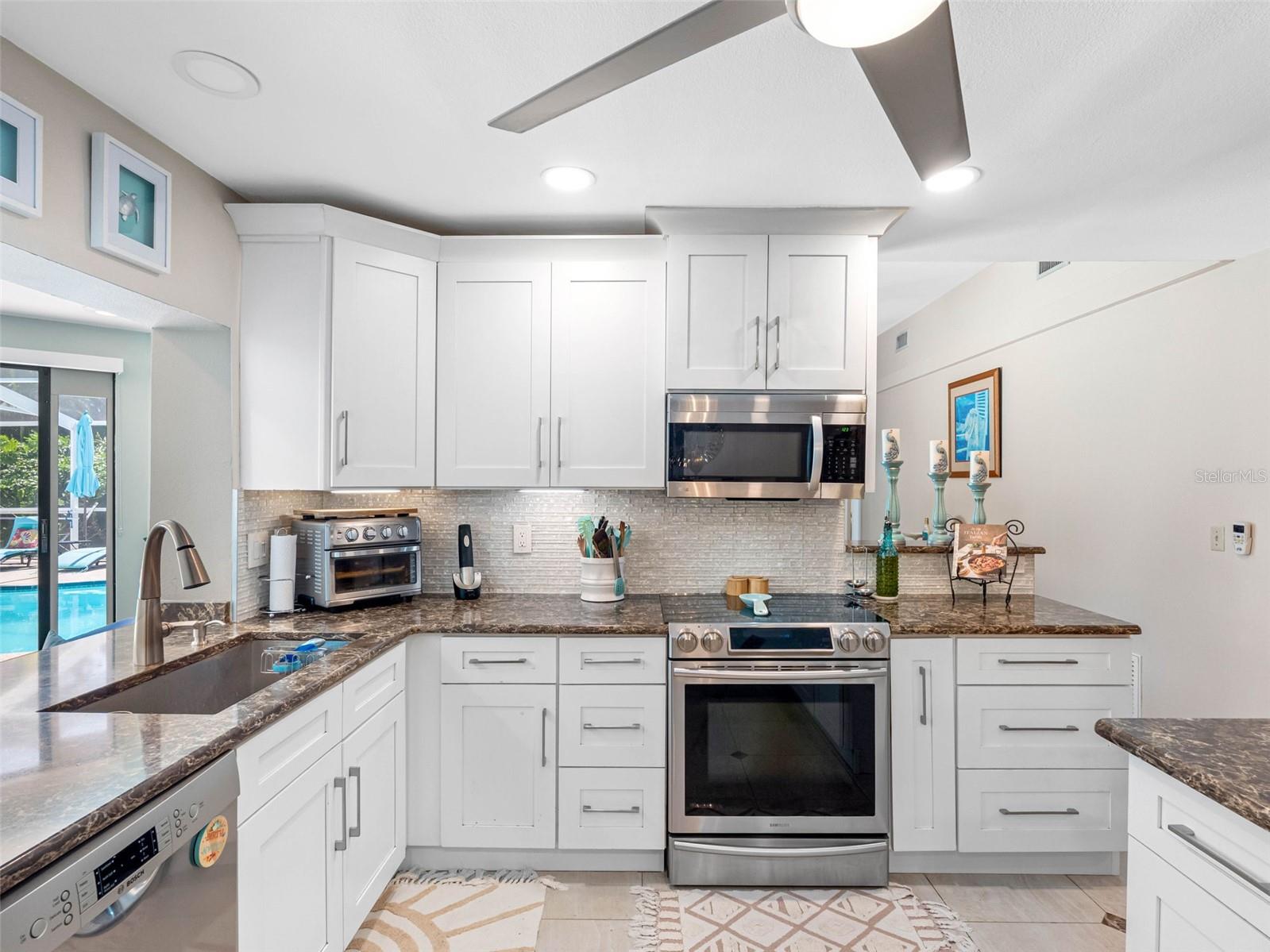 13420 RUSTIC PINES BLVD S, SEMINOLE, FL, 33776