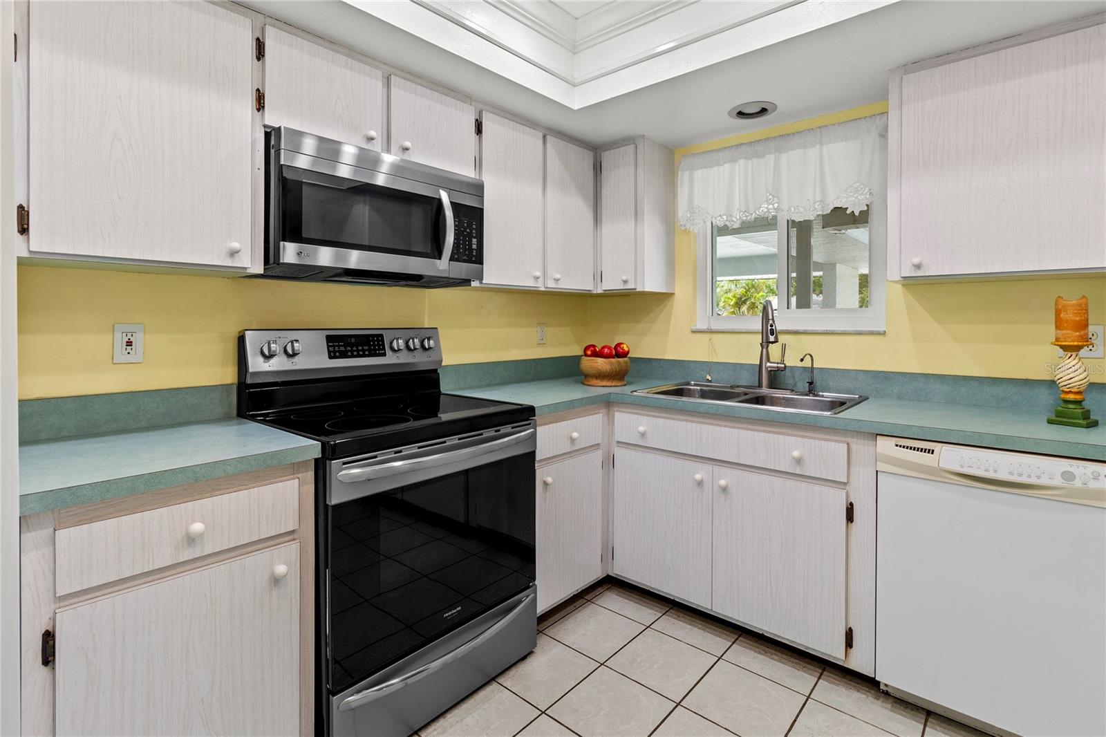 3908 PANOLA LN #193, SARASOTA, FL, 34232