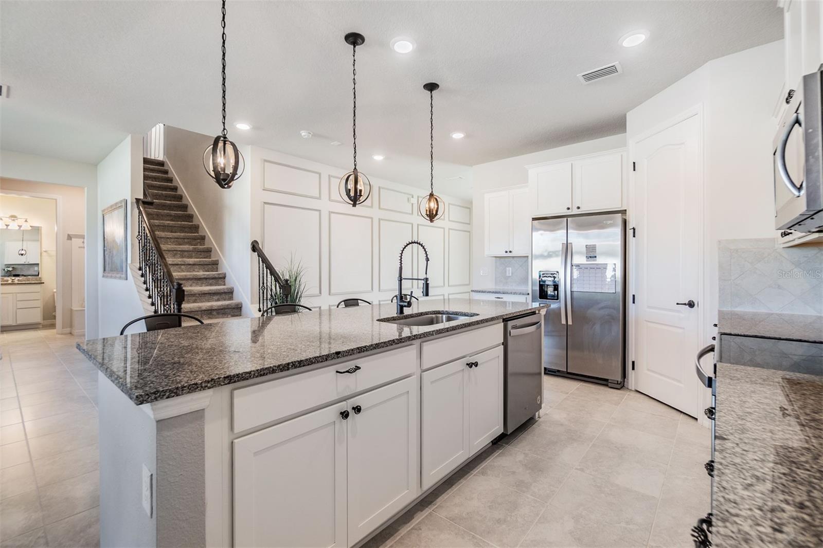 6236 DUTTON DR, WESLEY CHAPEL, FL, 33545