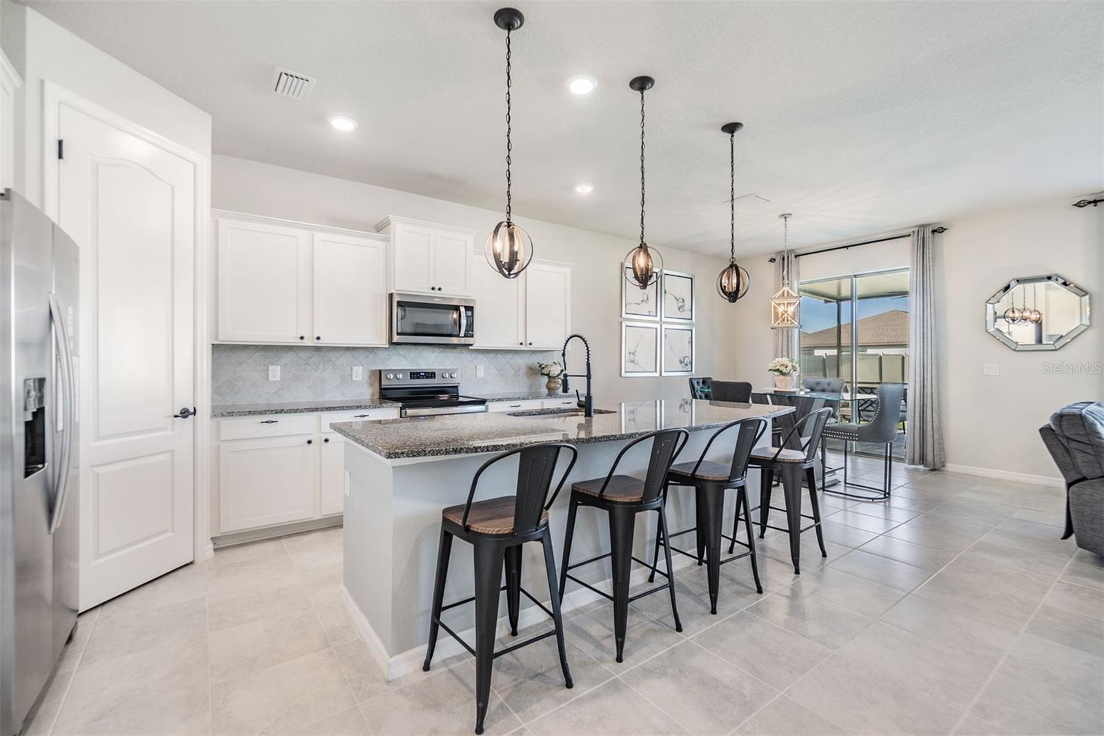 6236 DUTTON DR, WESLEY CHAPEL, FL, 33545