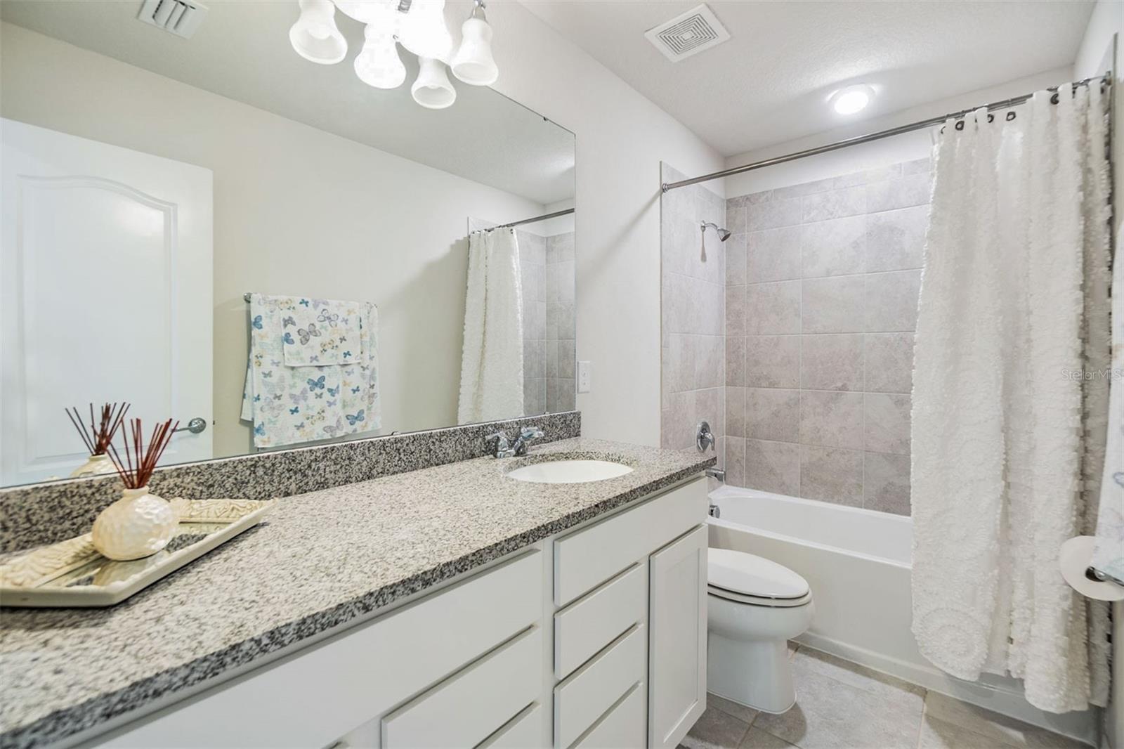 6236 DUTTON DR, WESLEY CHAPEL, FL, 33545