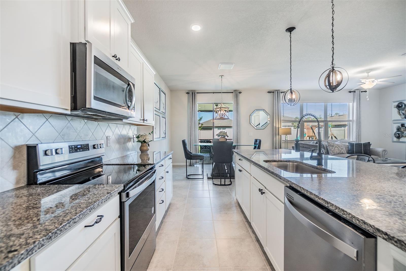 6236 DUTTON DR, WESLEY CHAPEL, FL, 33545