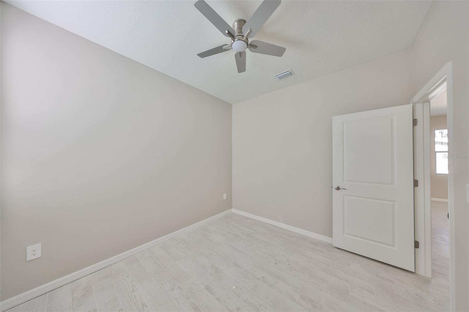 2807 W GRANFIELD AVE, PLANT CITY, FL, 33563
