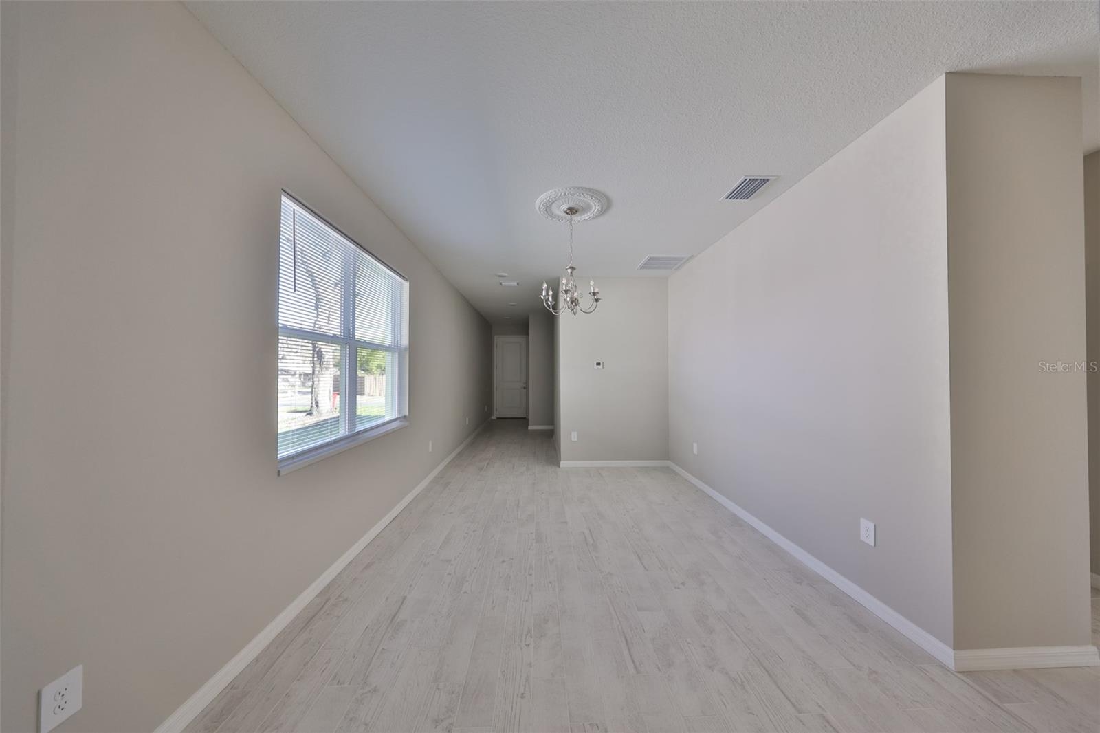 2807 W GRANFIELD AVE, PLANT CITY, FL, 33563