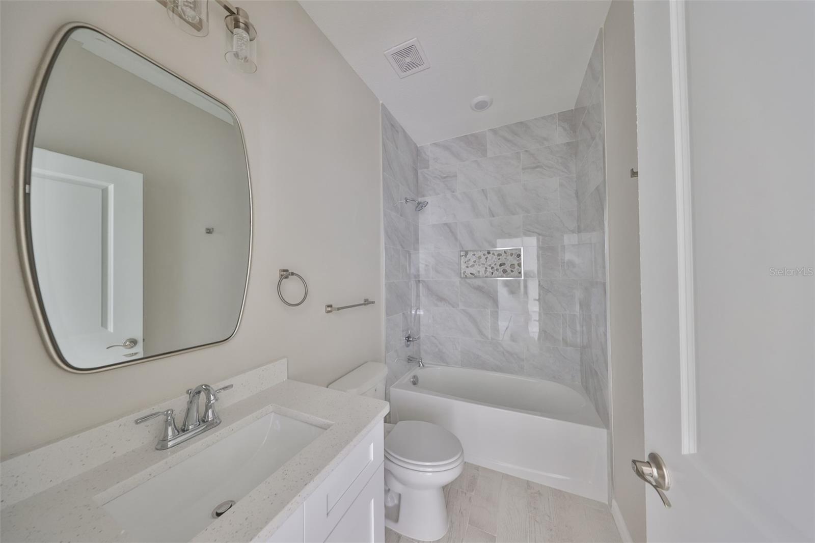 2807 W GRANFIELD AVE, PLANT CITY, FL, 33563
