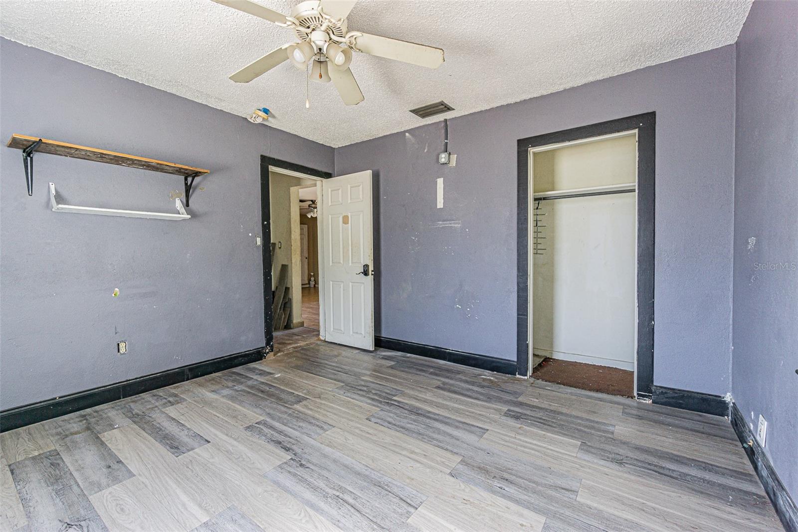 8719 N OLA AVE, TAMPA, FL, 33604