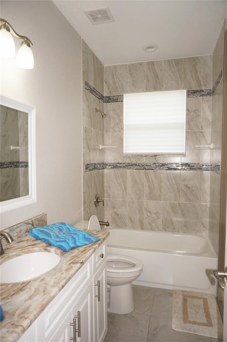 1182 YORKSHIRE ST, PORT CHARLOTTE, FL, 33952