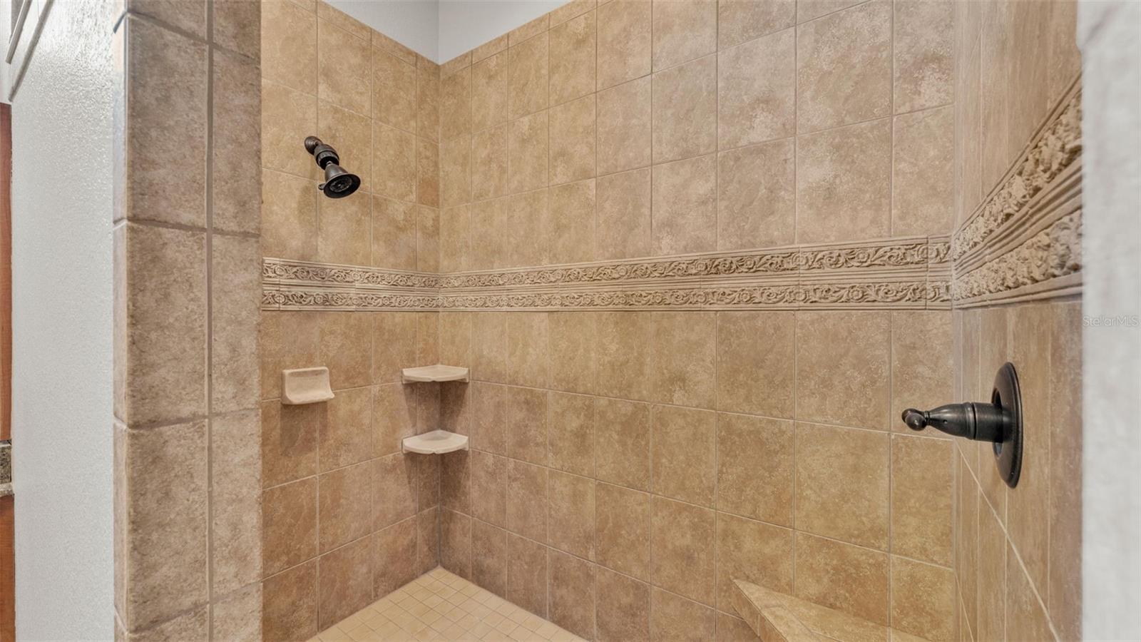 6774 CRESCENT WOODS CIR, LAKELAND, FL, 33813
