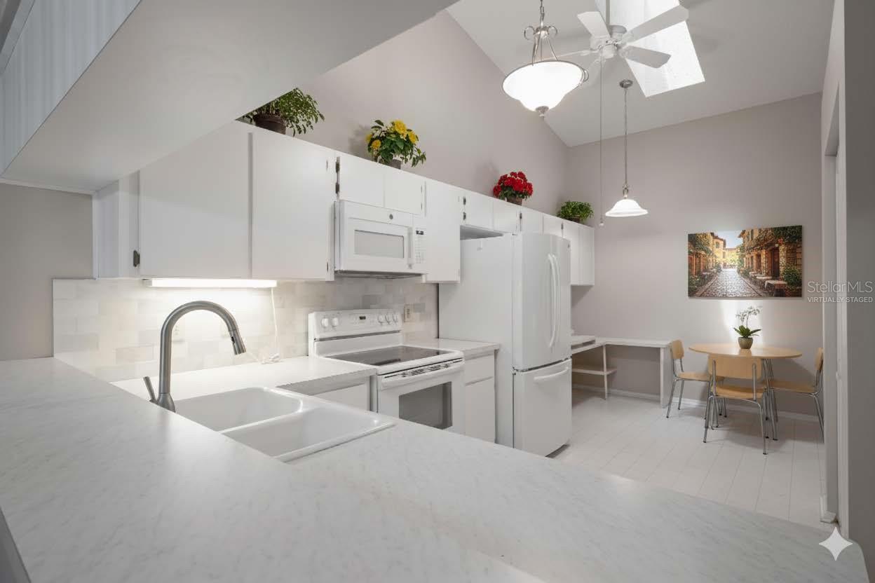 39650 US HIGHWAY 19 N #615, TARPON SPRINGS, FL, 34689