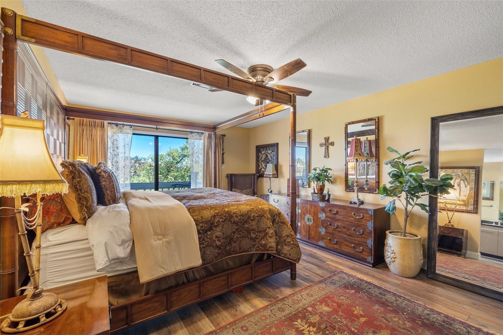 5625 ESCONDIDA BLVD S, ST PETERSBURG, FL, 33715