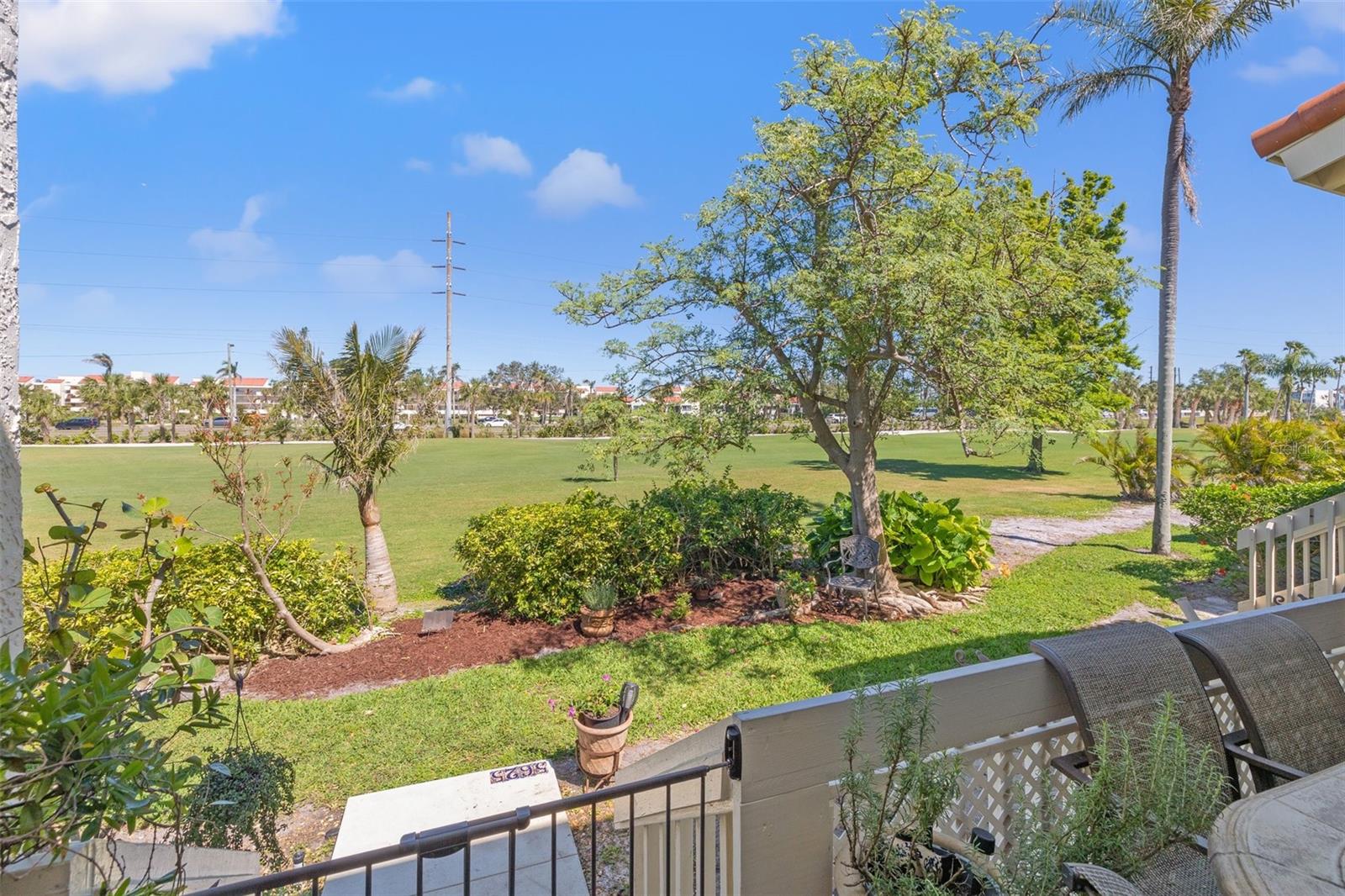5625 ESCONDIDA BLVD S, ST PETERSBURG, FL, 33715