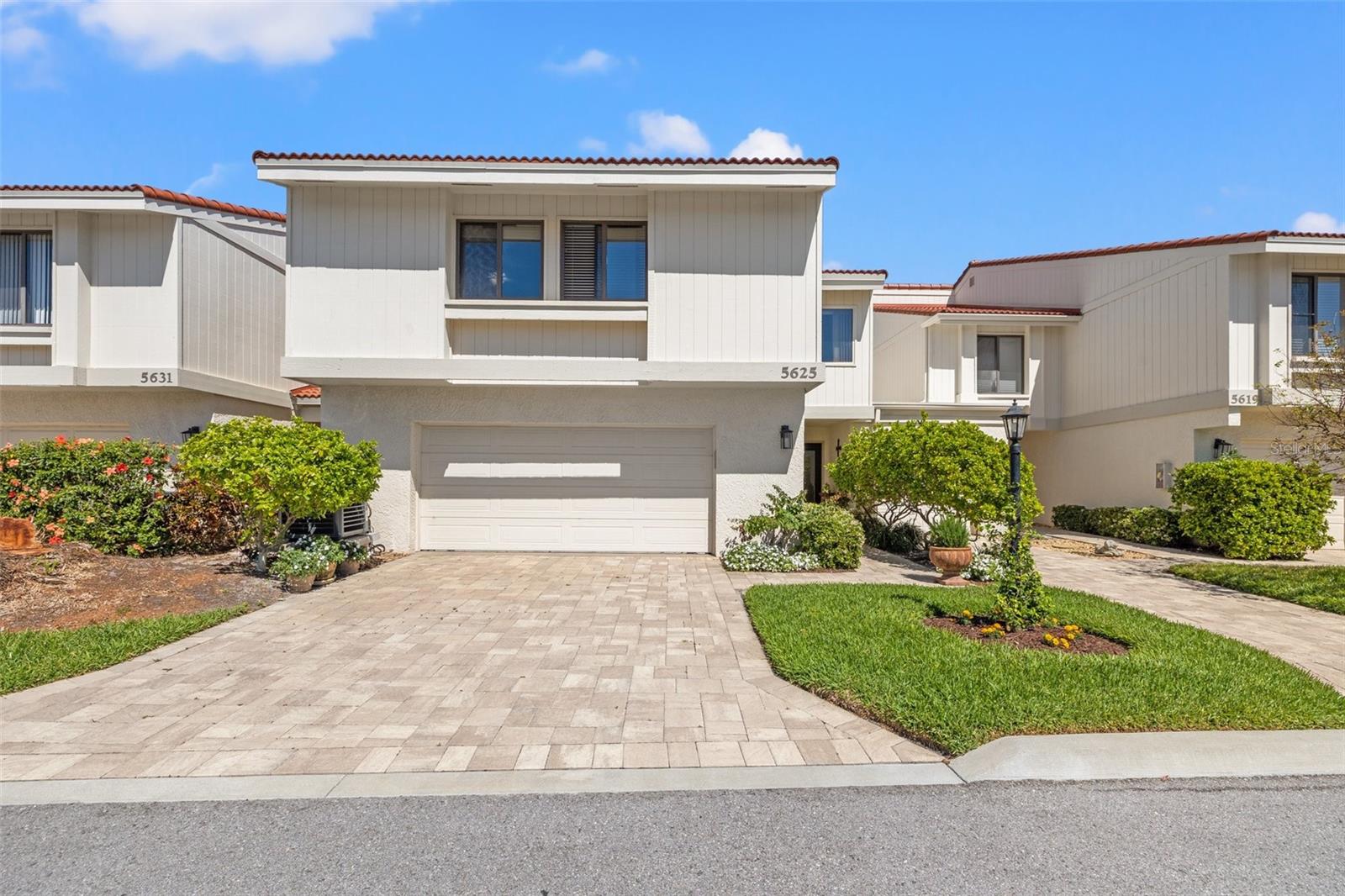 5625 ESCONDIDA BLVD S, ST PETERSBURG, FL, 33715