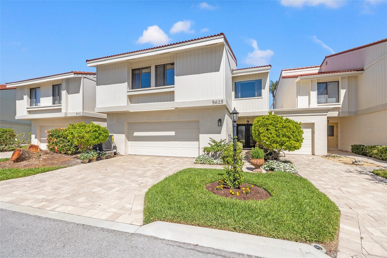 5625 ESCONDIDA BLVD S, ST PETERSBURG, FL, 33715