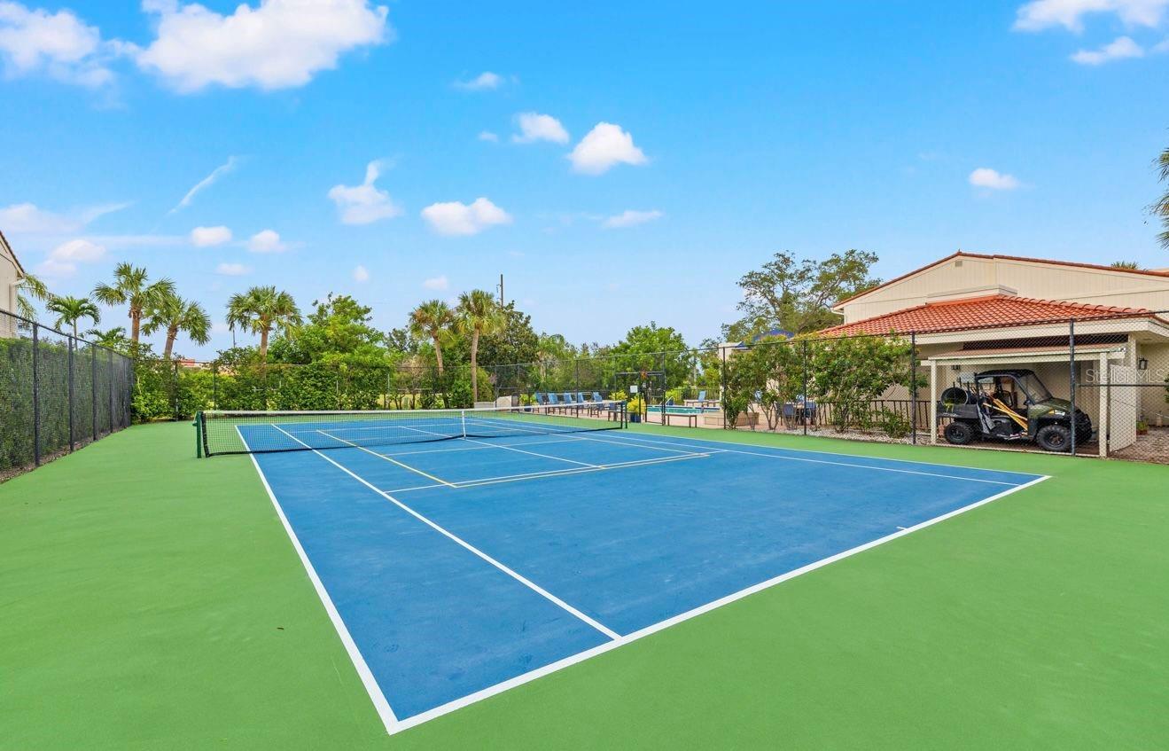 5625 ESCONDIDA BLVD S, ST PETERSBURG, FL, 33715