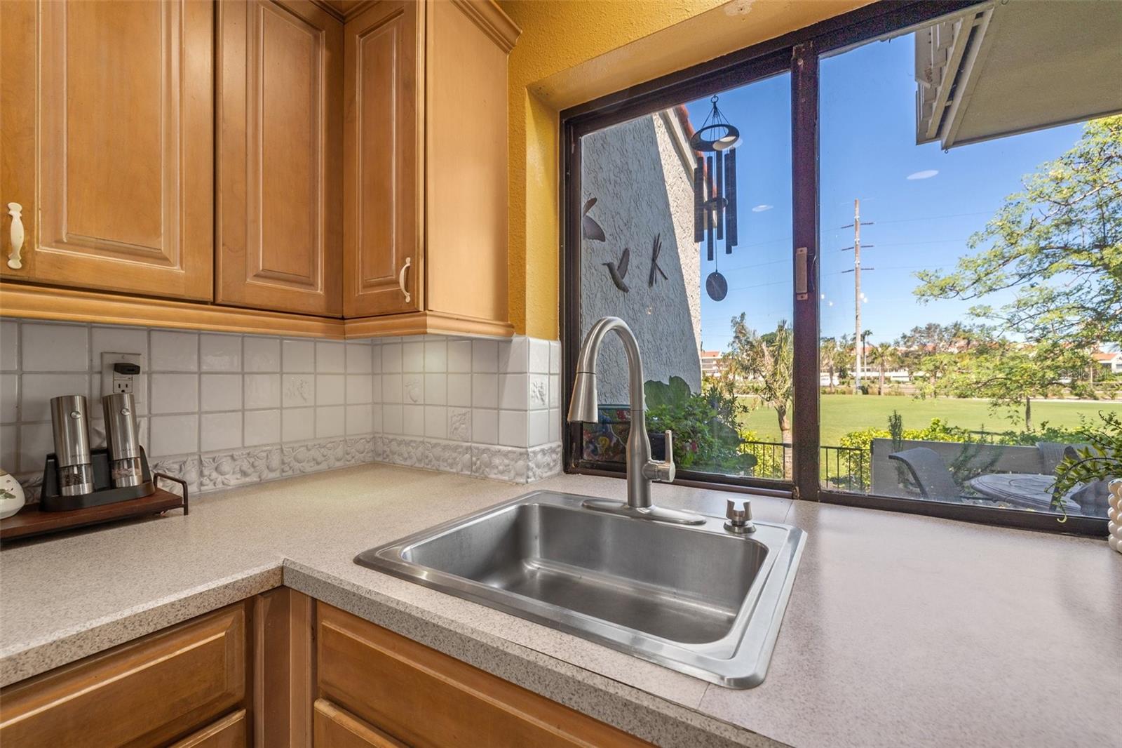 5625 ESCONDIDA BLVD S, ST PETERSBURG, FL, 33715