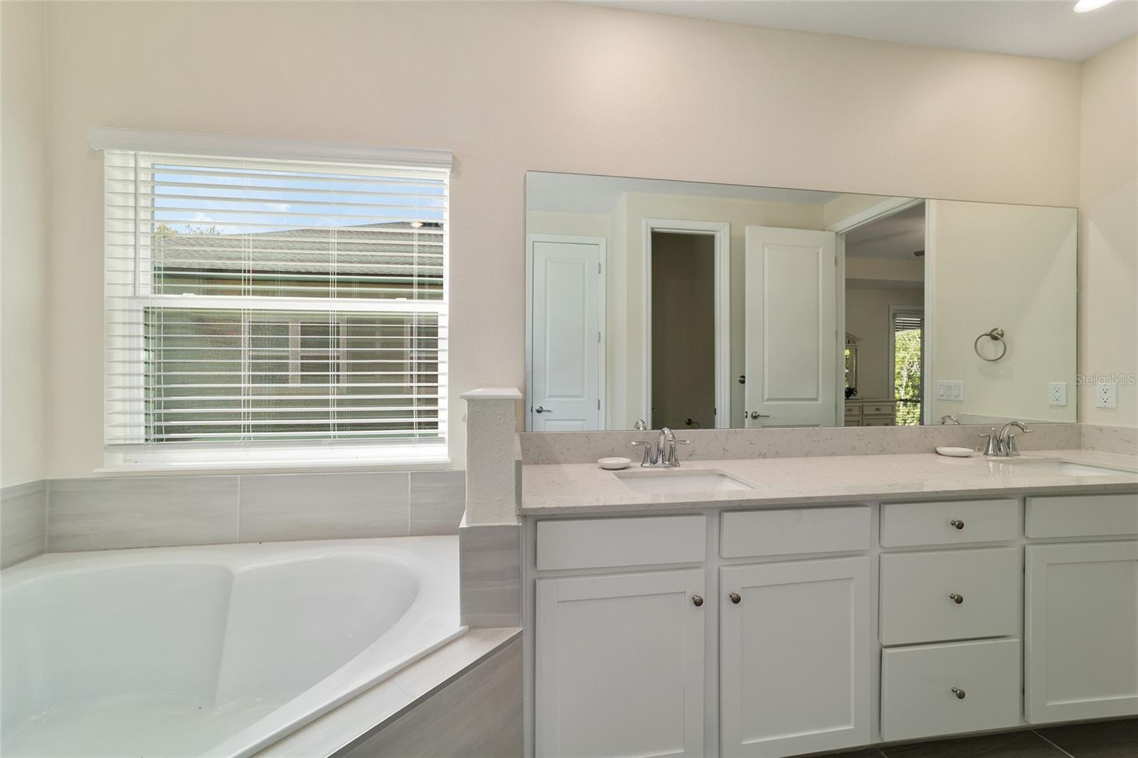 1129 SE 42ND RD, OCALA, FL, 34480