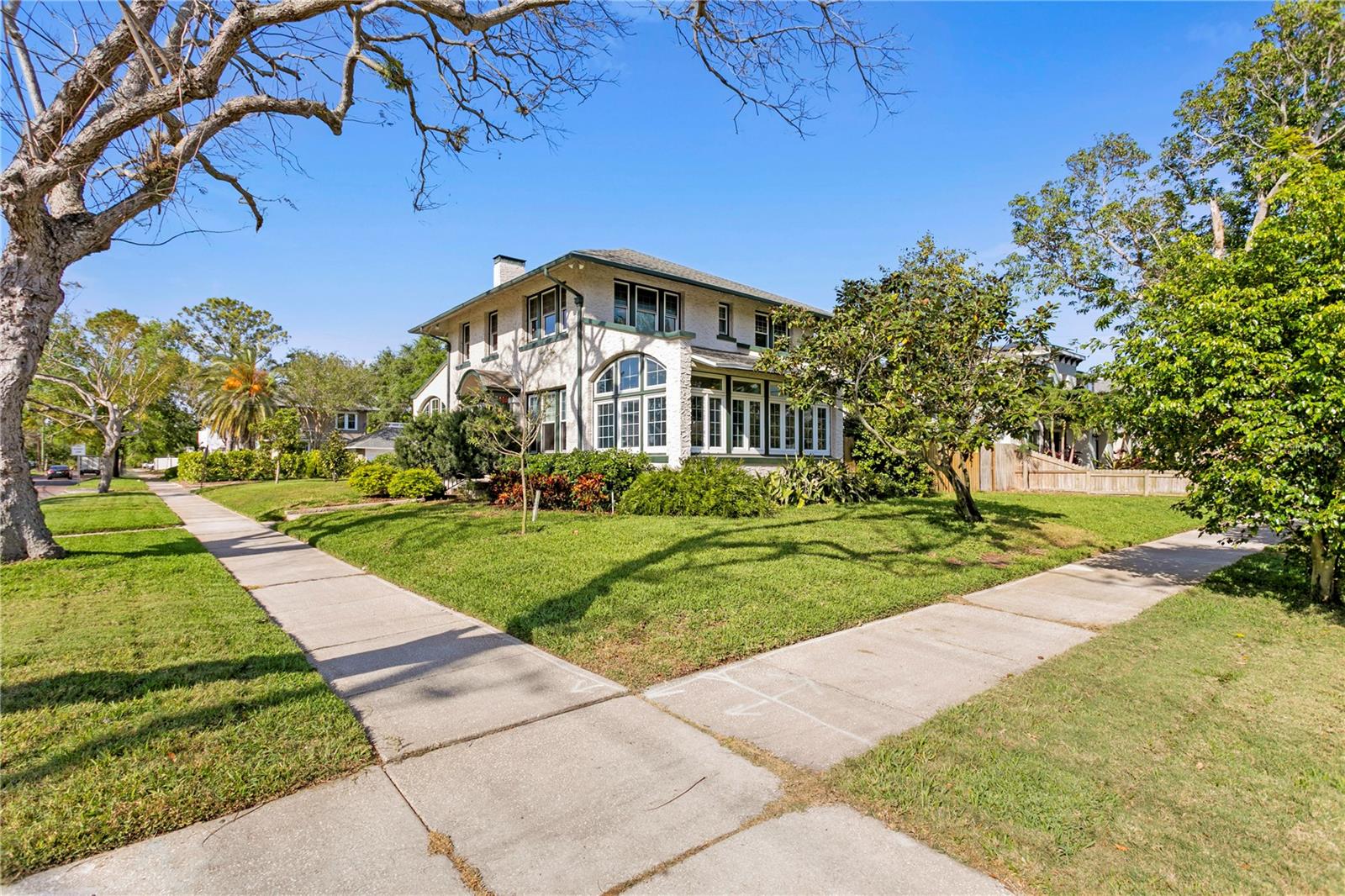 201 72ND ST N, ST PETERSBURG, FL, 33710