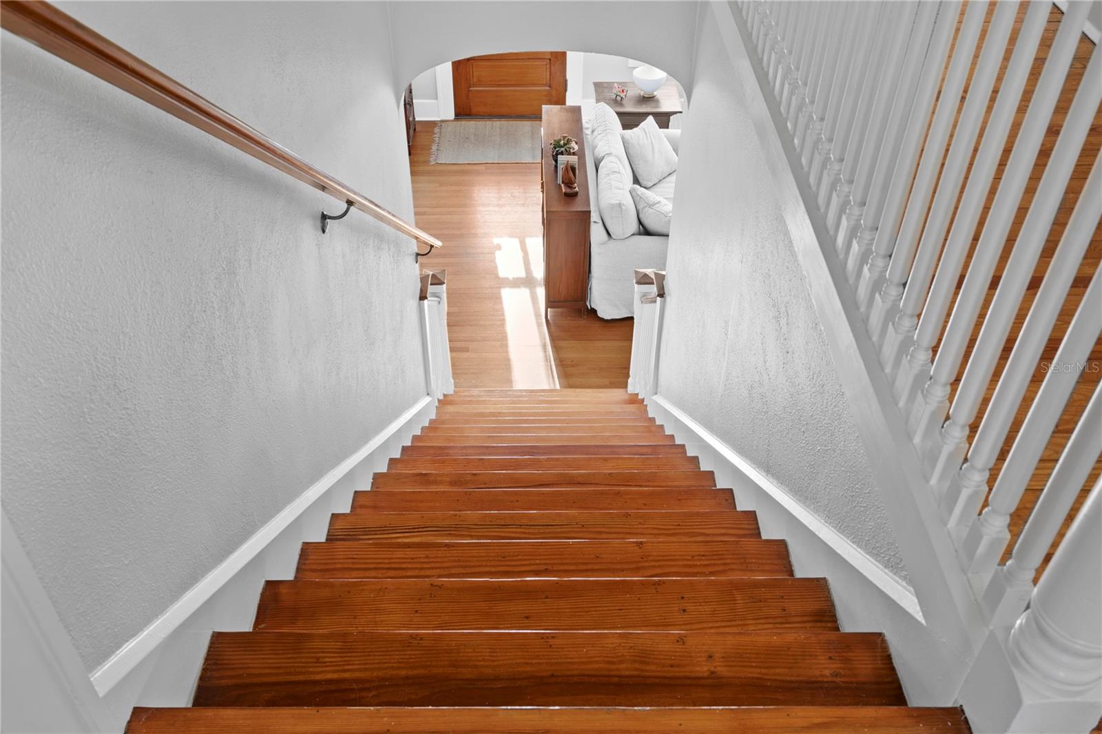 201 72ND ST N, ST PETERSBURG, FL, 33710